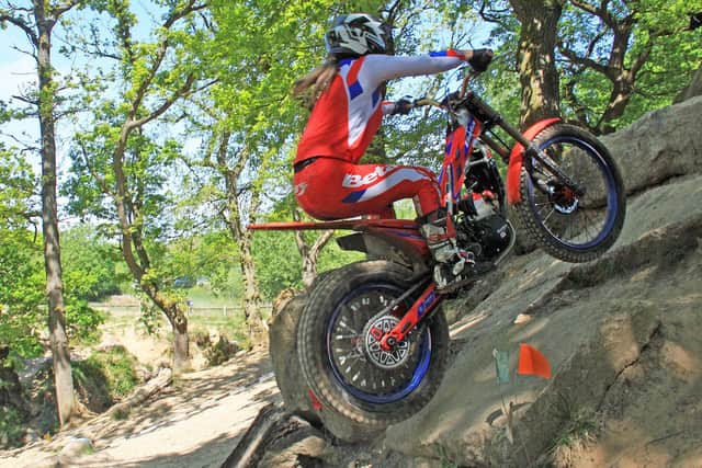 Holly Dixon tackles a tough section at the ACU Youth British Championship