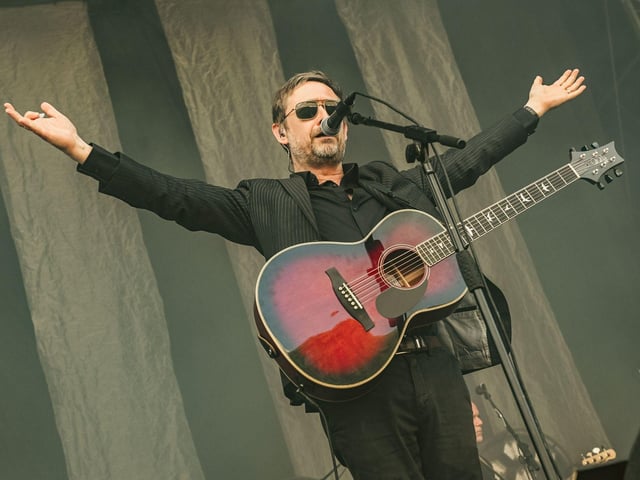 Divine Comedy provided the warm-up action. photo: Cuffe & Taylor