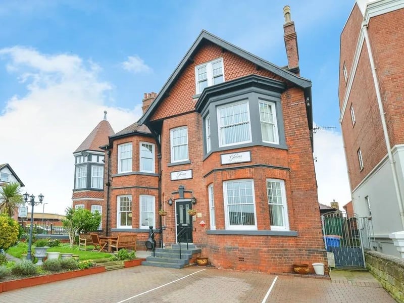 Seven-bed townhouse, £575,000, with Bridgfords.