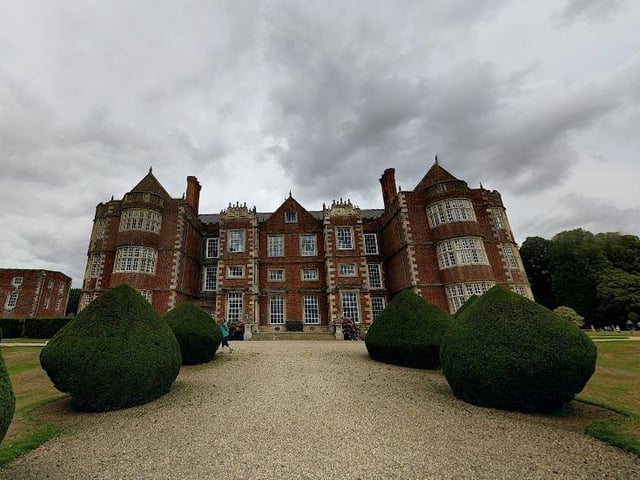 Burton Agnes Hall is located a 15 minute drive away from Bridlington on Rudston Road, Burton Agnes. Visitors can visit the house and its grounds: the woodland and its adventure playground, the walled garden and the Norman Manor House. One Tripadvisor review said "Magnificent house in lovely gardens. There is a walled gardens with games, jungle garden, a maze and a woodland walk. The house interior is a must see, with informative signs telling you about the history of the house."