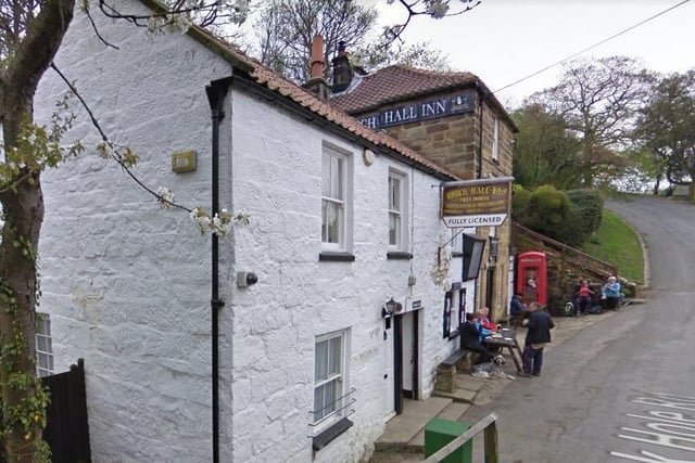 Unspoilt, family-run rural gem, resting among a hamlet of cottages, run by an accomplished fine artist who is also celebrating 42 years of continuous service to the licensed trade. 
The house beer, Beckwatter, is brewed organically by North Yorkshire.