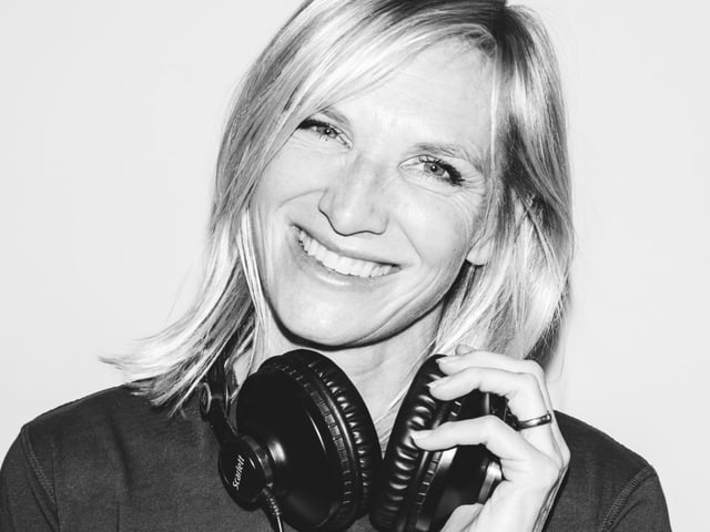 On Friday April 28, Jo Wiley is bringing her '90s Anthems DJ set to Scarborough Spa! The BBC 2 radio host 's show starts at 8pm, and tickets are priced at £20.