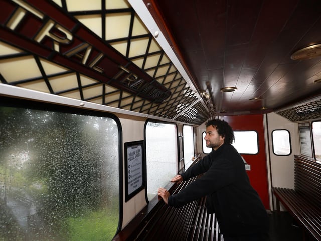 Jacob Miller Lopez prepares the carriage