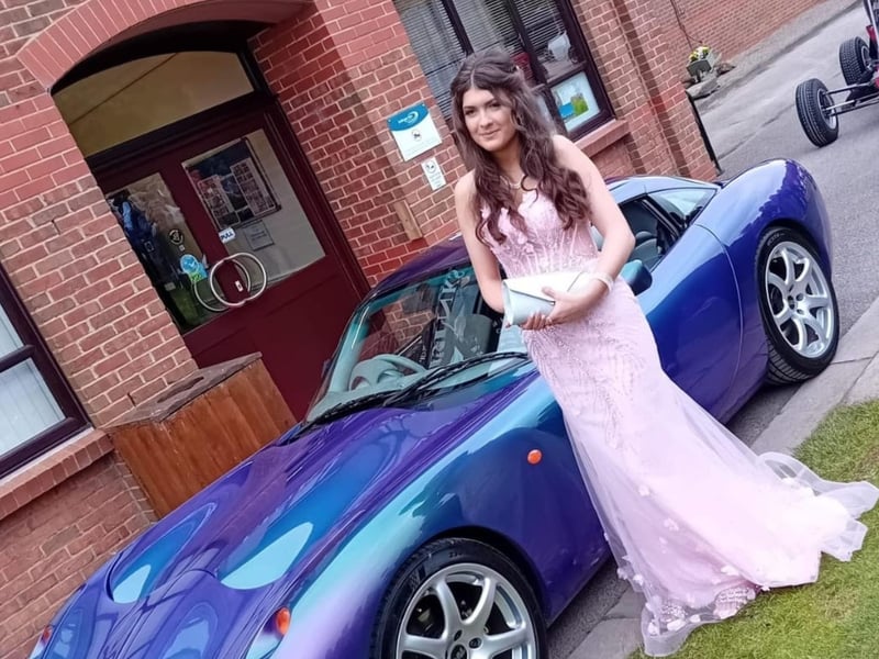 A gorgeous girl with a gorgeous car!