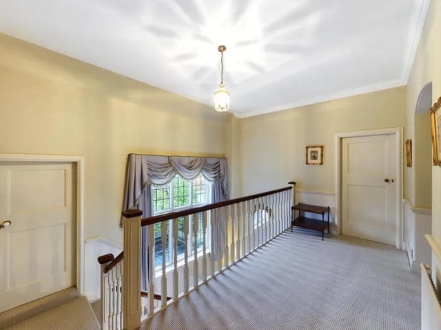 The spacious hallway.