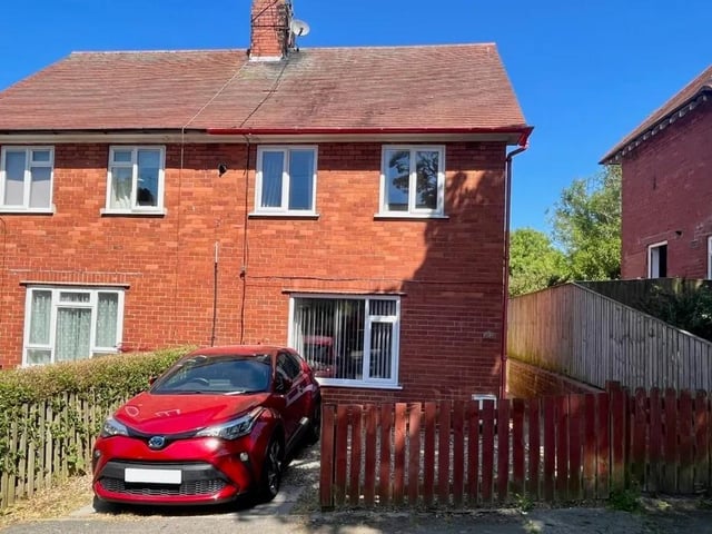 This three bedroom and one bathroom semi-detached house is for sale with Reeds Rains with a guide price of £165,000.