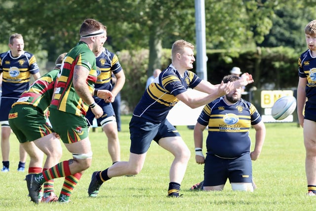 Bridlington RUFC in action against Selby RUFC.