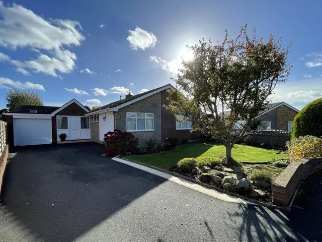 This two bedroom and two bathroom detached bungalow is for sale with CPH Property Services for £400,000