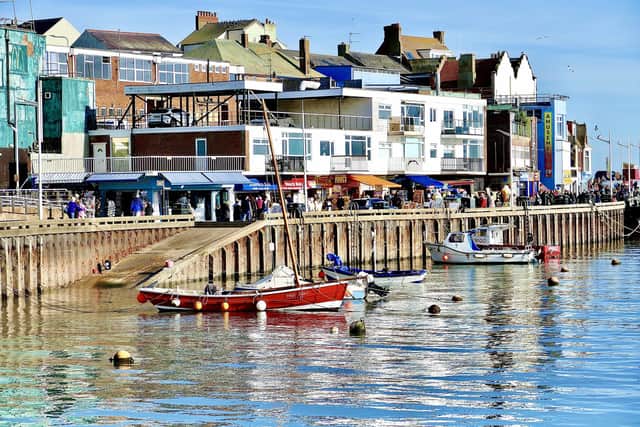 Aled Jones' image focuses on Harbour Road.