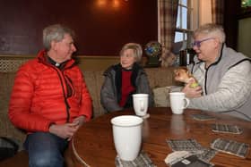 Rev Tony Hand, SueTruefitt and Jacqui Hall and Niko share a cuppa and a chat.