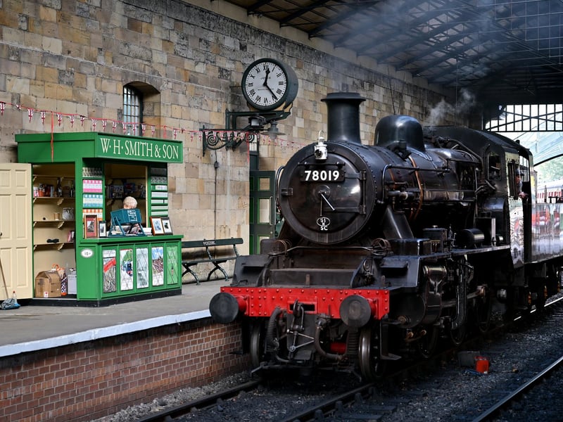 Arriving at the station. photo: Richard Ponter