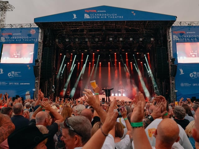 The atmosphere was buzzing!