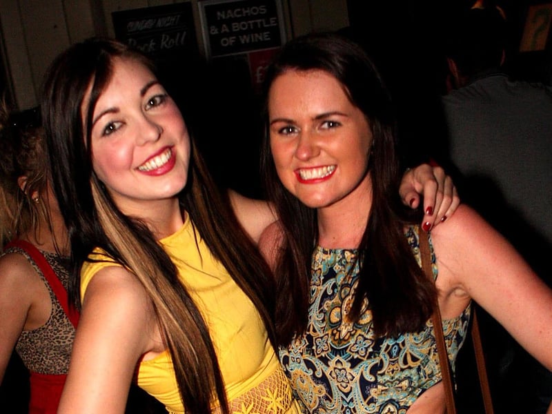 Sammy Jo & Lauren having a great time in Barbican.
132344m