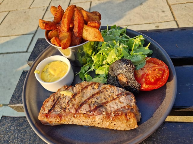 Perfectly presented steak at the G & Tea House