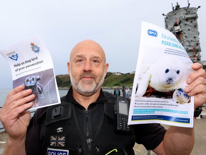 Police Wildlife Officer Graham Bilton raising awareness about animal welfare.