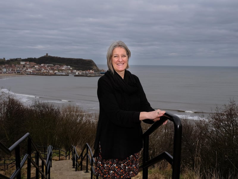 At the Beeforth Hive opening, musician Sarah Dew premiered  new music which was created in collaboration with members of Scarborough’s Young Carers group following a “Wild Walk” through the gardens.