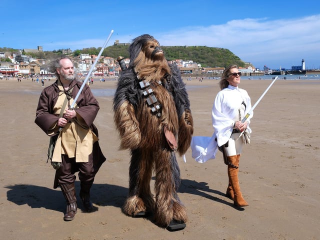 A Star Wars stroll on South Bay.