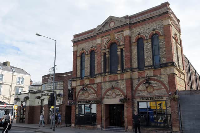 The Priory John pub in Bridlington celebrates five star hygiene rating.