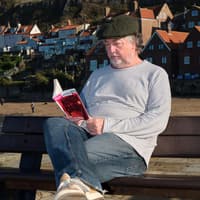 The Reading Agency donates 1,000 books to Whitby Lit Fest