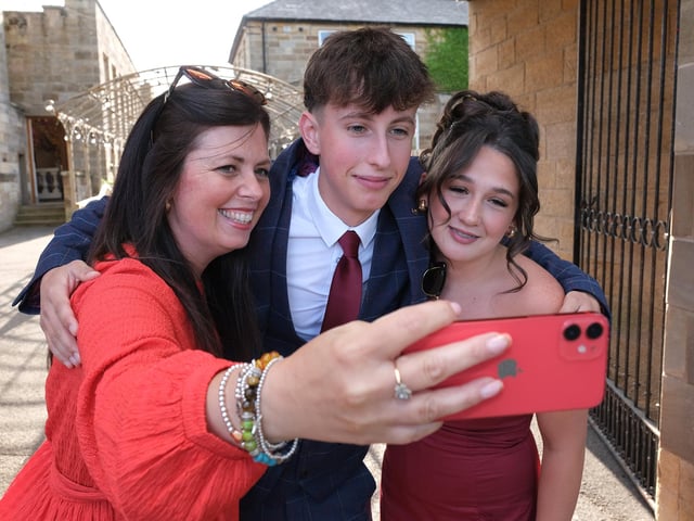 Selfie time! picture: Richard Ponter