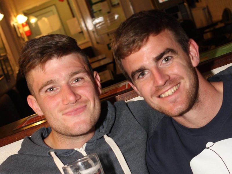 Damo and Mikey D enjoying a pint