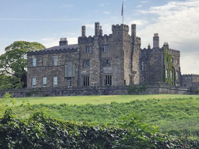 Get to know this 14.2-km loop trail near Harrogate, generally considered to be moderately challenging. With an average of 4 hours it is one of the longer trails.  The trail is, for the most part, easy to follow, and is on good paths with the odd quiet road.