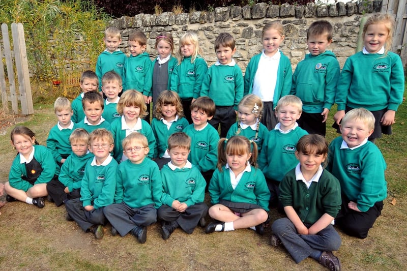 Pickering Infants School new starters, Dragonflies class.
picture: Kevin Allen, 094063b.