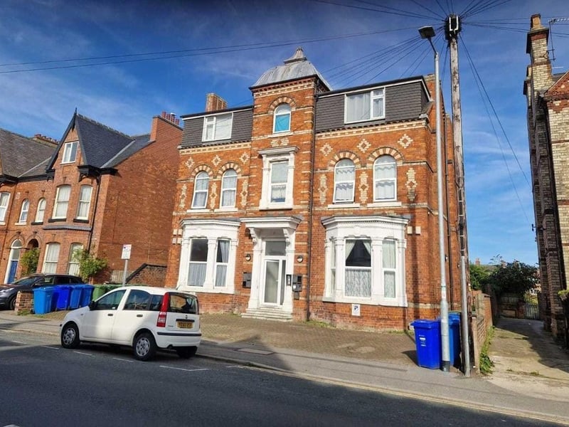 This one bedroom flat is for sale with Reeds Rains for £79,950.