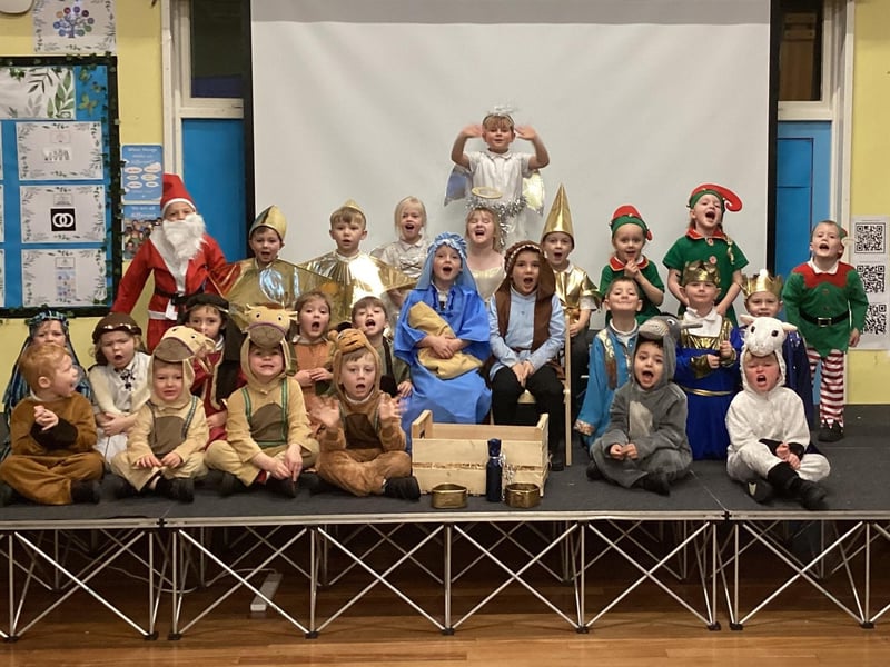 Cayton School early years performance.