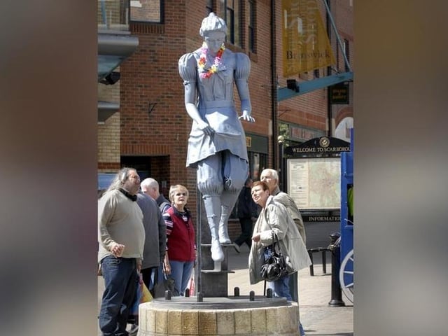 The Bathing Belle statue was a curiosity when installed outside Woolworths. Her home now is on the North Bay, near The Sands, and her sister, Diving Belle, stands next to the lighthouse.