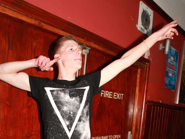 Jonty posing in Quids Inn.