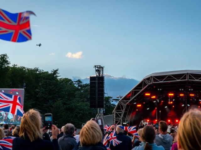 The Castle Howard Proms crowd were treated to a flyover from a genuine WWII Supermarine Spitfire which pitched and rolled overhead.