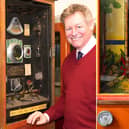 Left: Auctioneer James Laverack gets his mind read by television rays! Right: The Wright & Son Climbing Monkeys slot machine - one of only a handful of survivors.