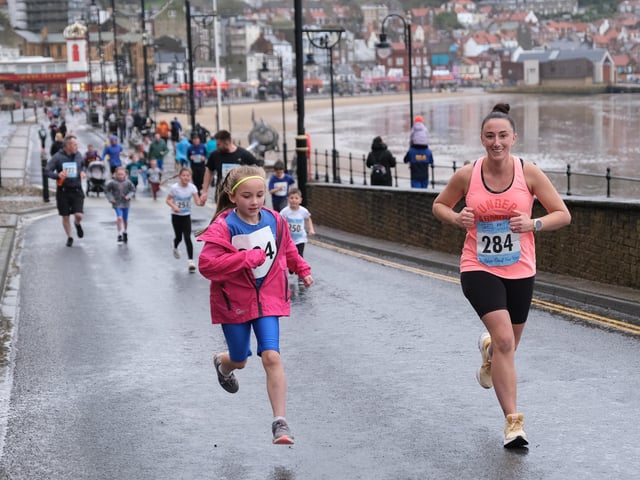 Scarborough Fun Run in the rain.