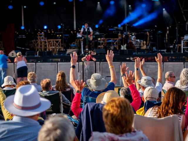 Crowds enjoying Jack Lukeman before ABBA Symphonic.