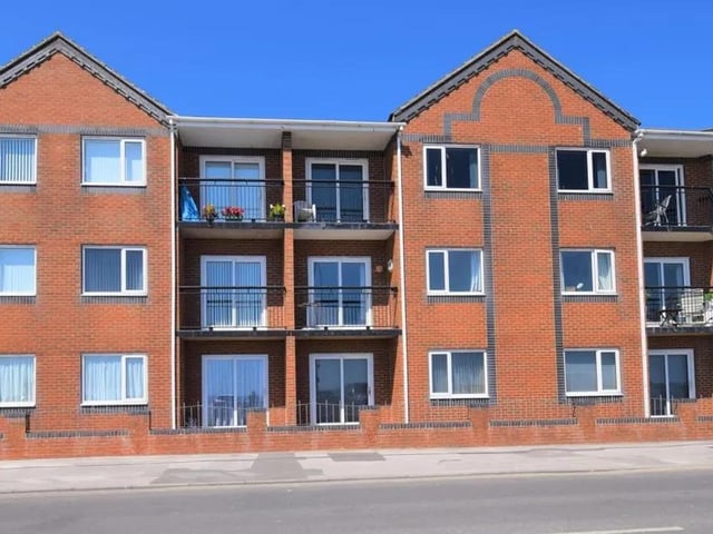 This two bedroom and one bathroom flat is for sale with Hunters with a guide price of £160,000.