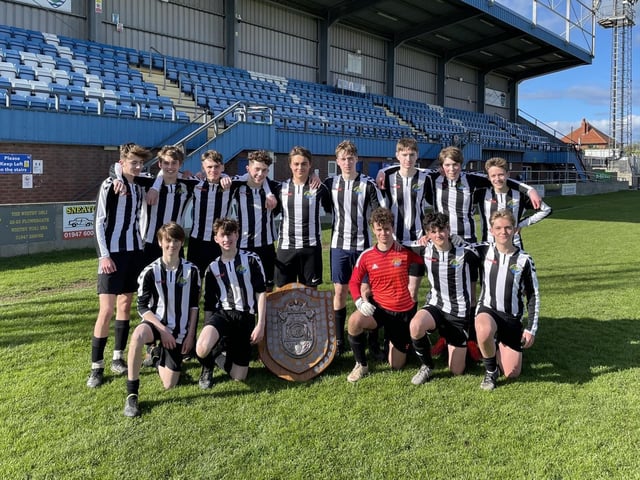Caedmon College year 11 district champions.