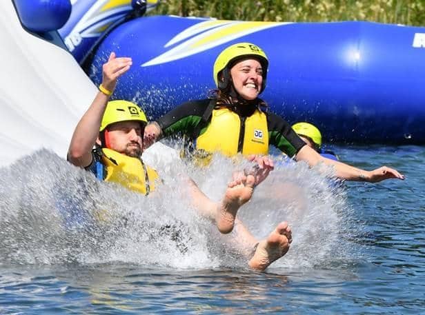 Forget Love Island, North Yorkshire Water Park is bringing a brand-new meaning to the phrase ‘sliding into the DMs’ by hosting a unique dating event, inviting singletons across the North to take on its much-loved Aquapark in the ultimate ice breaker activity.