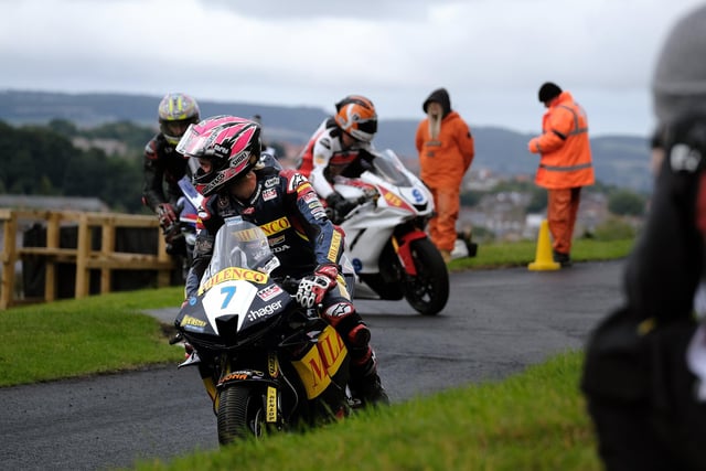 IN PICTURES: 17 photos from Oliver's Mount Racing in Scarborough over ...