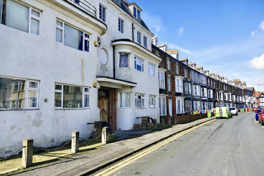 An earlier railway line ran down the east side of Windsor Crescent, then appropriately named Railway Crescent.