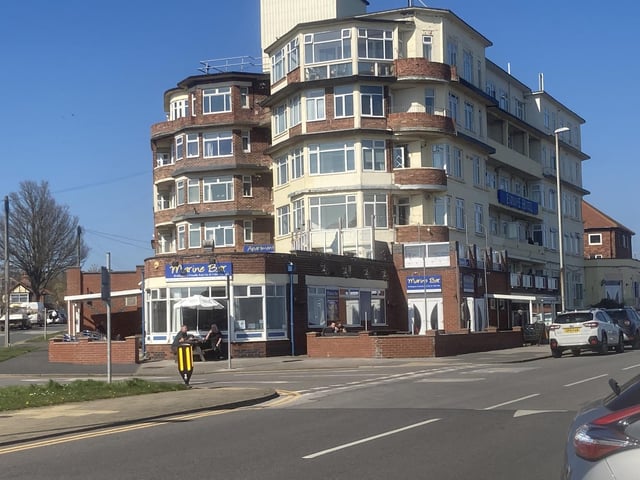 Marine Bar is located on North Marine Drive, Bridlington. It is situated right on the seafront and offers a many outdoor seats to take in the sunshine and watch the tide come in.