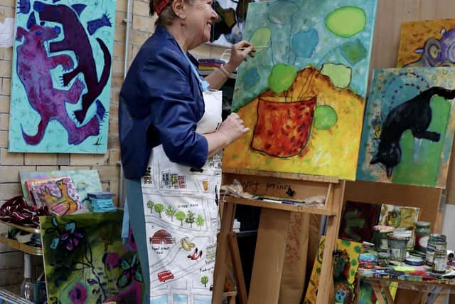 Lizzies Hall's work has been shown in galleries across the UK and features in a number of private collections