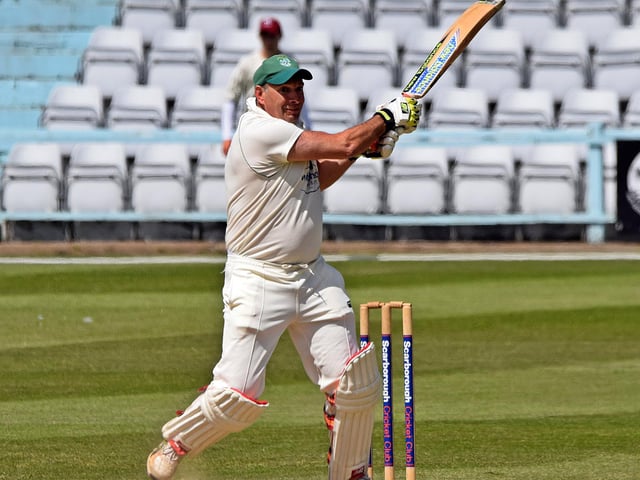 Hornsea batter Paul Clappison pulls for four