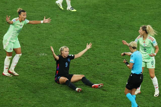 Referee Ivana Martincic gestures to the penalty spot after Beth Mead of England is fouled during the UEFA Women's EURO 2025 semi-final between England and Italy. Photo by Alexander Hassenstein/Getty Images.