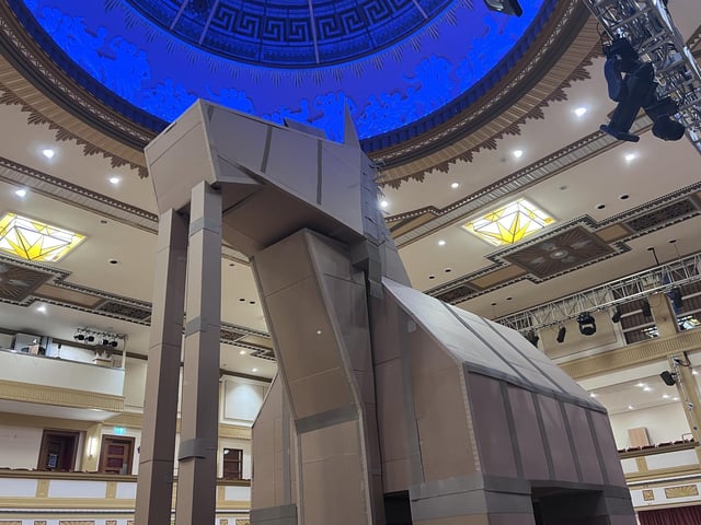 Reaching a staggering height of more than 23 feet, the sculpture broke records and captured the imagination of countless individuals who eagerly participated in its creation.
