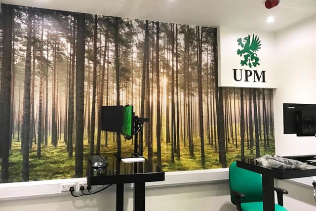 The firm offers the highest quality digital printing, wide format display and signage production