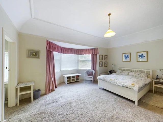Just one of the bedrooms.