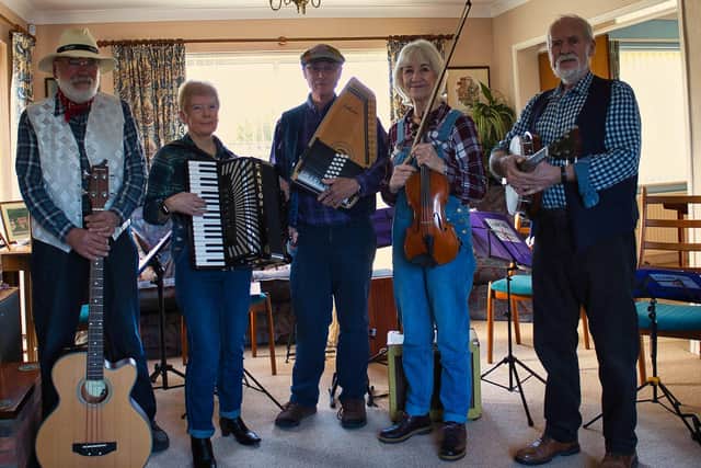 Ye Aulde Folk will be performing at Burnby Hall.