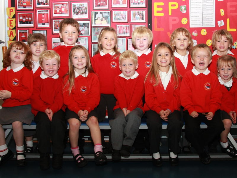 Fylingdales School new starters
picture: Ceri Oakes, w093914