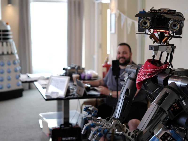 Robo antics at the Spa.